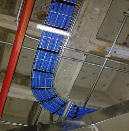 Bandeja de cableado empresarial