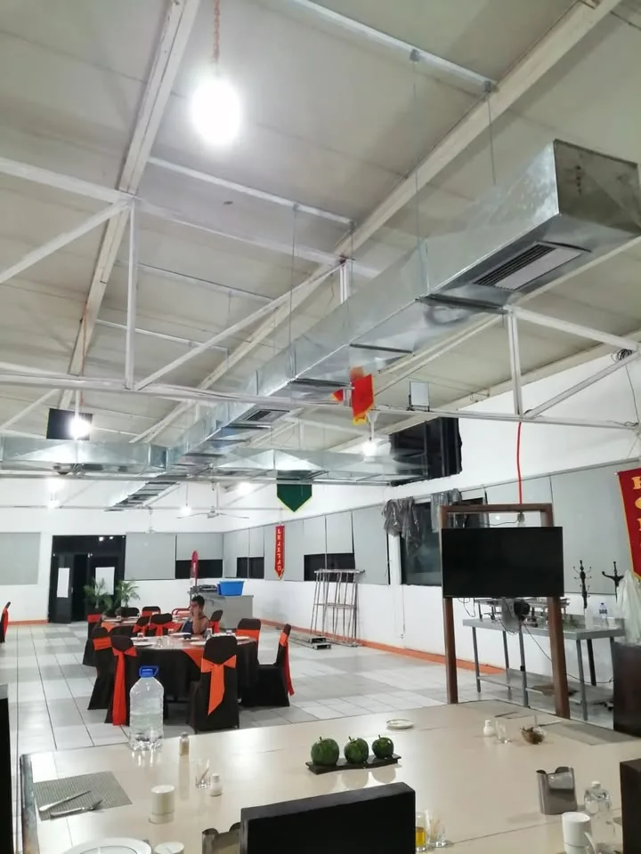 Proyecto comercial de infraestructura